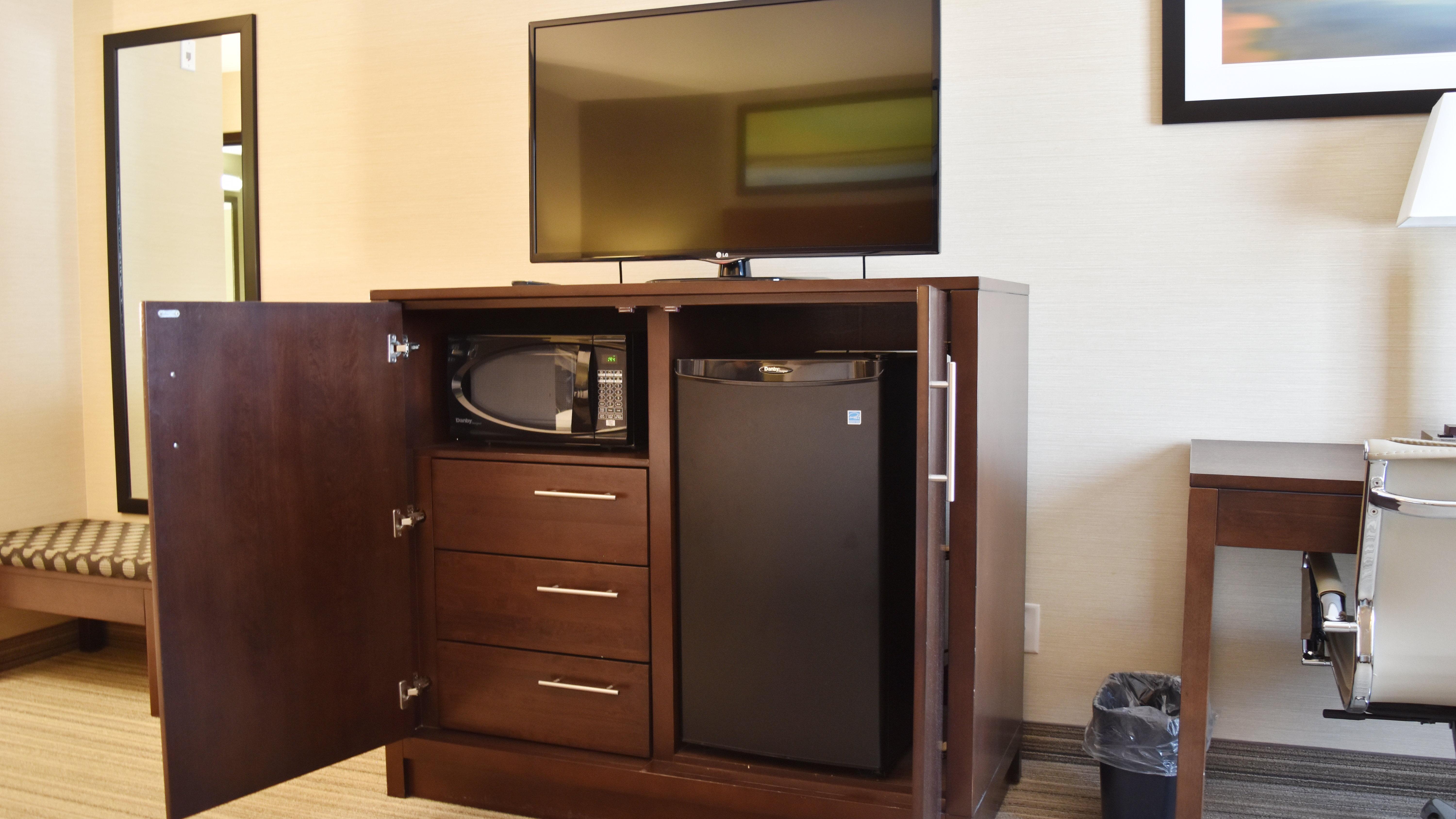 Holiday Inn Express Golden-Kicking Horse By Ihg Eksteriør bilde